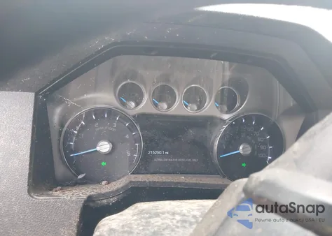 2015 Ford F-250 Lariat z USA, uszkodzony, nr VIN 1FT7W2BT3FEB03117